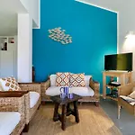 Villa Claudia Verandagiardino A Torre D Stelle