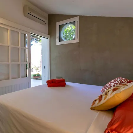 Vila Claudia Relax Garden - Torre delle Stelle